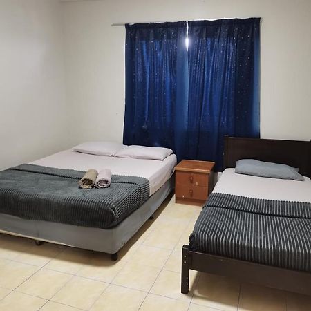 7 Sea Pd Marina Apartment Порт-Диксон Экстерьер фото