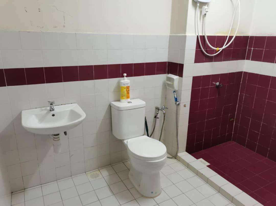 7 Sea Pd Marina Apartment Порт-Диксон Экстерьер фото