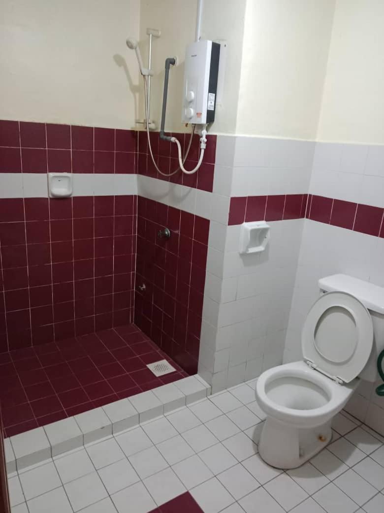 7 Sea Pd Marina Apartment Порт-Диксон Экстерьер фото